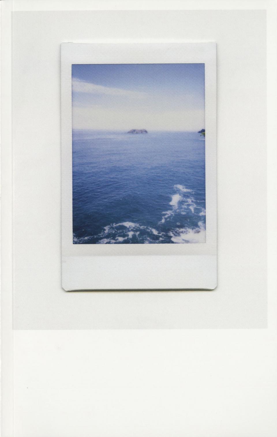 Polaroid of the sea